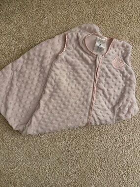 Medium Velboa Halo Sleep Sack